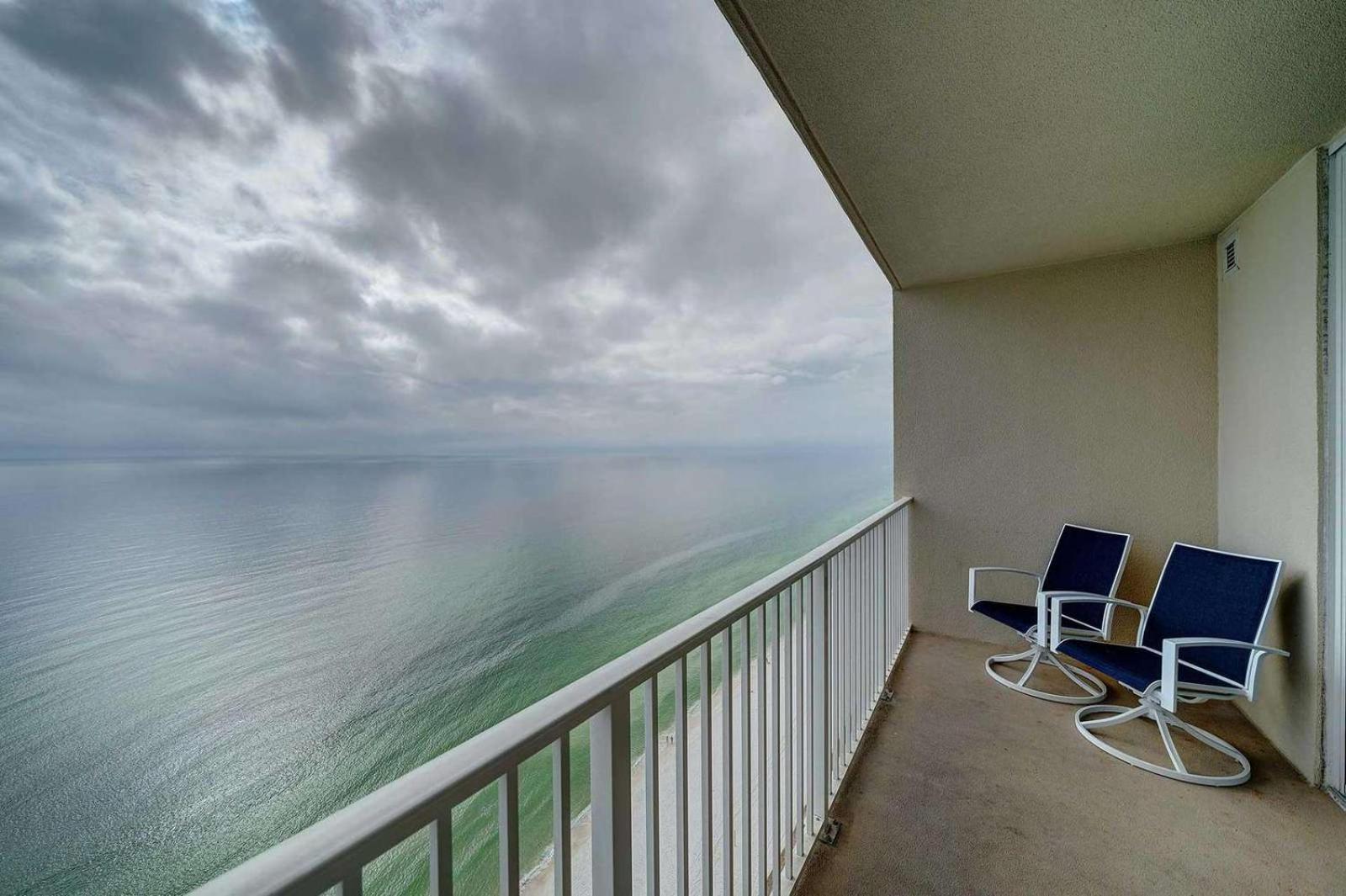 Tidewater Beach Luxury Penthouse With Resort Amenities And A View! 파나마 시티 외부 사진